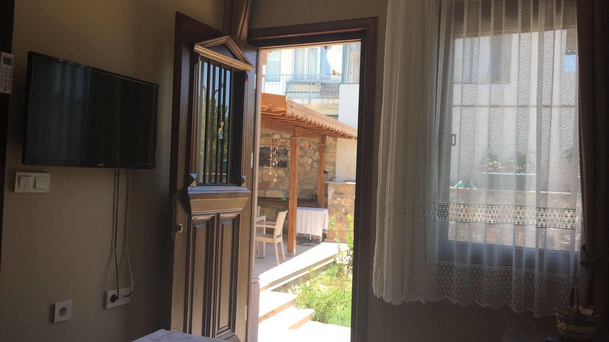 Hayriye Hanim Ege Ayvalı 외부 사진